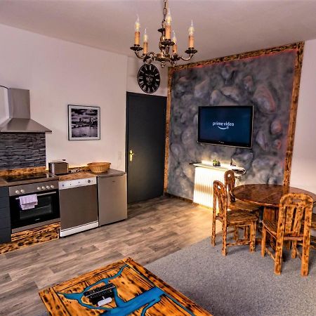 #212 Lux-Appart - Zentrum Neuss - Duesseldorf Messe - Netflix & Prime Buitenkant foto